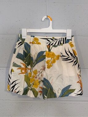 ZARA Floral Linen Blend Women’s Shorts in Cream and Yellow